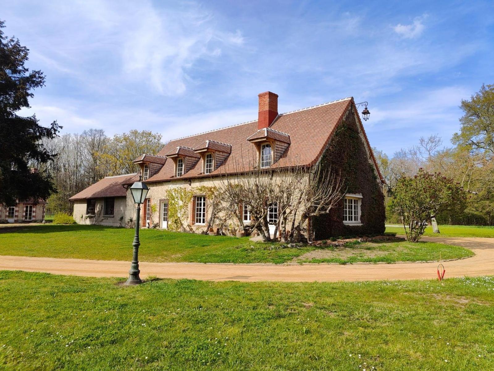 Domaine De Charnay - Charme Et Confort Dans Un Environnement D'Exception Vierzon Εξωτερικό φωτογραφία